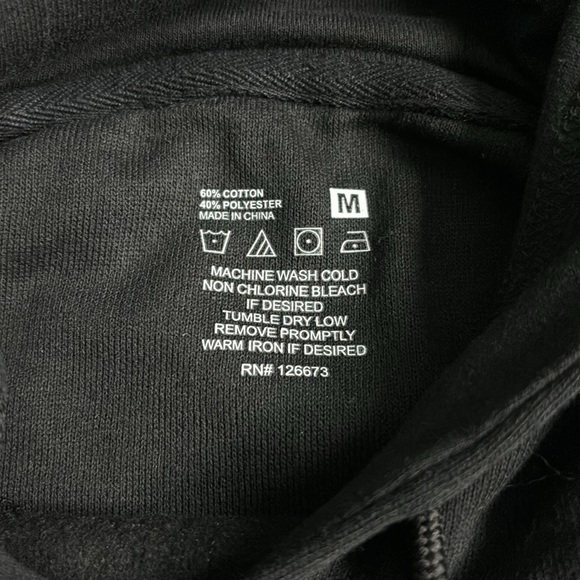 Cleveland Cavalier Men’s Basketball Hoodie Sweatshirt Black size M - Picture 4 of 5